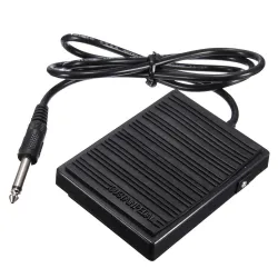 Universeller Fußschalter für elektronische Tastaturen