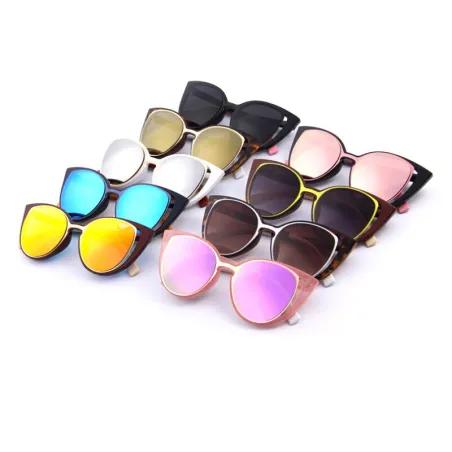 MERRYS Fashion Cat Eye Sunglasses Women Brand Designer Retro Pierced Female Sun Glasses oculos de so