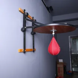 Professioneller Schnellball mit Aufhänger - Boxtraining