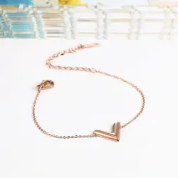 V letter - stainless steel braceletBracelets