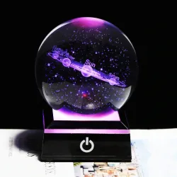 3D Kugel mit 8 Planeten - Kristallkugel mit Basis - Lasergraviert - LED Nachtlicht - 8cm
