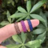Eleganter quadratischer Ring mit Kristallen
