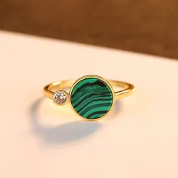 Modischer Goldring mit grünem Malachit und Kristall - 925er Sterlingsilber