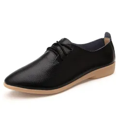 Weiche Mokassins - flache Schuhe mit Schnürsenkeln - echtes Leder