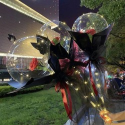 Dekorative Luftballons - Blumenstrauß mit LED und Rosen - 1 Stück