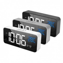 LED music alarm clock - USB - sound-activated - with snooze functionClocks