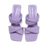 Modische Sandalen - dicker Absatz - gewebtes Lederdesign