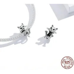 Little kitten - pendant / charm for bracelet - 925 sterling silverBracelets