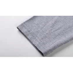 Klassisches Langarm-T-Shirt - Rundkragen