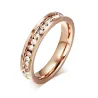 Luxuriöser Ring mit Zirkonia - Edelstahl - 4mm
