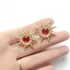Vintage Ohrringe in Sonnen- / Sonnenblumenform - mit roter Perle