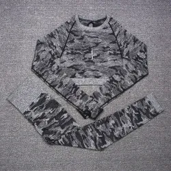 Camouflage Fitness Set - Nahtlos - Langarmshirt / Leggings