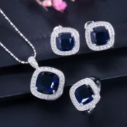 Elegantes Schmuckset - Halskette / Ohrringe / Ring - mit Saphir - Sterling Silber