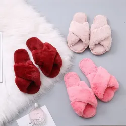 Warm fluffy slippers - soft - furry flip - flopsShoes