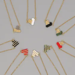 Elegante Halskette mit buntem Perlenherz
