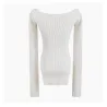Stylischer Langarmpullover - sexy T-Shirt - eckiger Kragen