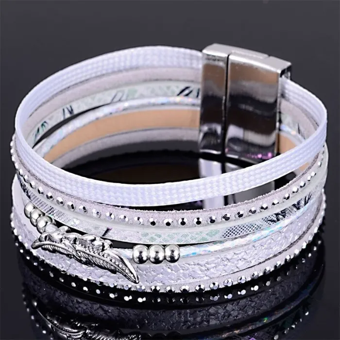 Multilayer bracelet - with crystals / magnetic buckleBracelets