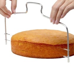 Cake slicer - stainless steel wire - adjustable heightBakeware