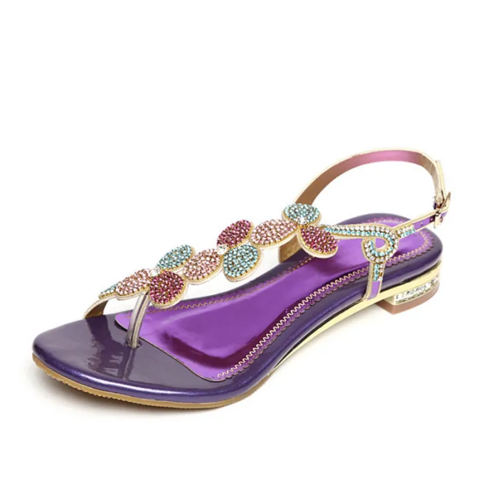 Elegante Ledersandalen mit Strasssteinen