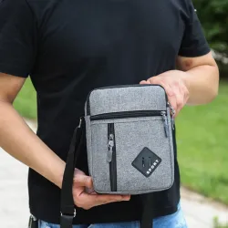 Kleine Umhängetasche / Messenger Bag - wasserdicht