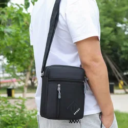 Kleine Umhängetasche / Messenger Bag - wasserdicht