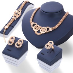 Elegantes Vintage-Schmuckset - mit Kristallen - Halskette / Ohrringe / Armband / Ring