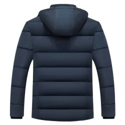 Dicke warme Winterjacke mit Kapuze