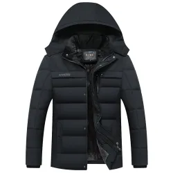 Dicke warme Winterjacke mit Kapuze