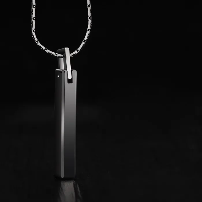 Klassischer stabförmiger Anhänger - mit Kette - Wolfram - Unisex