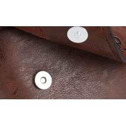 Stilvolle kleine Umhängetasche - weiches Leder
