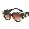 Quadratische Vintage-Sonnenbrille - übergroß - mit goldener Verzierung - UV400