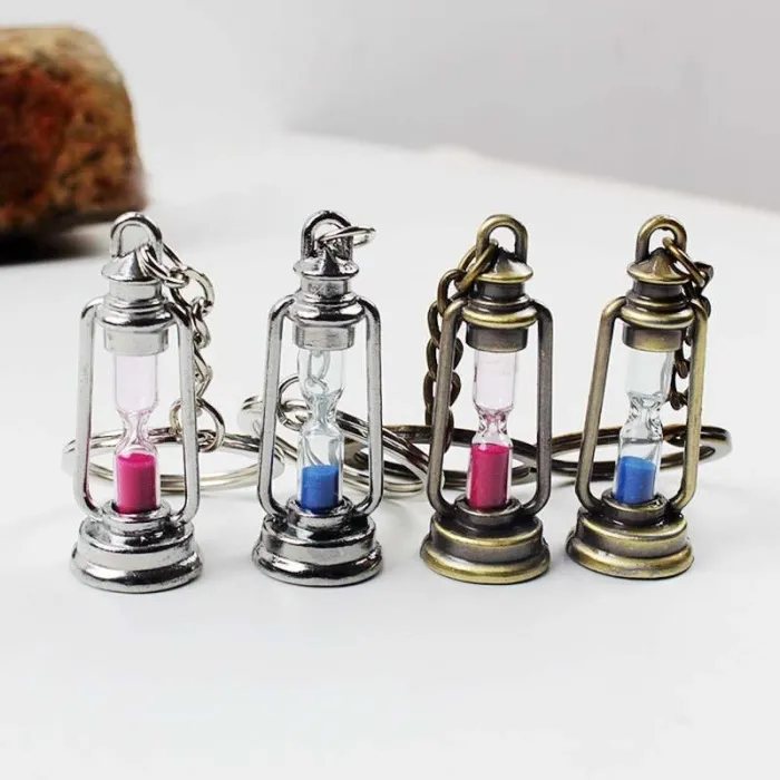 Metal lamp - hourglass - keychainKeyrings