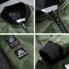 Bomber - Pilotenjacke - kurze Windjacke - doppelseitig - mit Patches / Reißverschluss - schmale Form