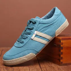 Klassischer Herrenschuh - flache Canvas-Sneakers - runde Schuhspitze - zum Schnüren