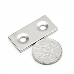 N35 - Neodym-Magnet - starker Block - 40 * 20 * 3 mm - mit doppeltem 5 mm Loch - 2 Stück
