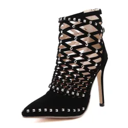 Sexy Stiefeletten - Sandaletten mit hohem Absatz - Gladiator-Stil - Nieten - ausgeschnittenes Käfig-Design
