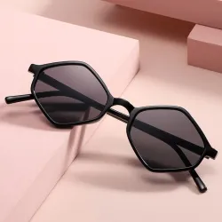 Modische quadratische Polygon-Sonnenbrille - UV400