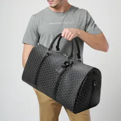 Fashionable travel / fitness bag - large capacity - waterproof - unisexBags