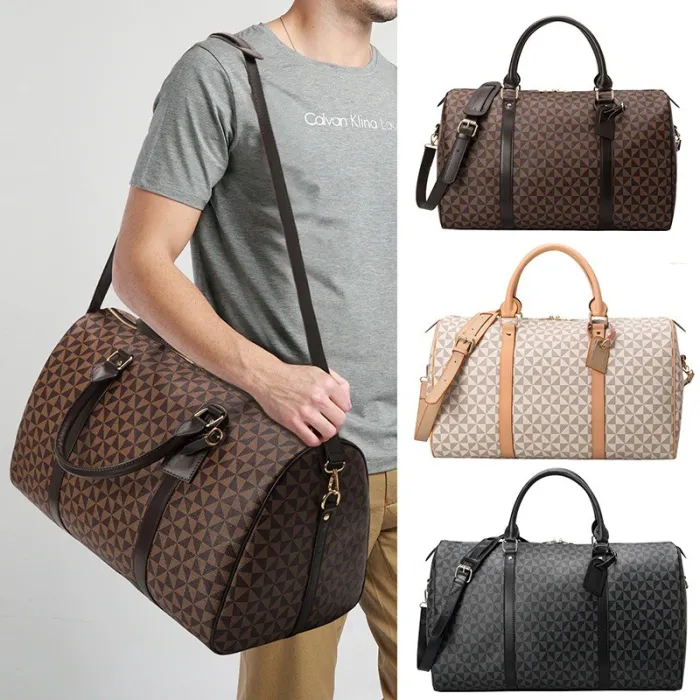 Fashionable travel / fitness bag - large capacity - waterproof - unisexBags