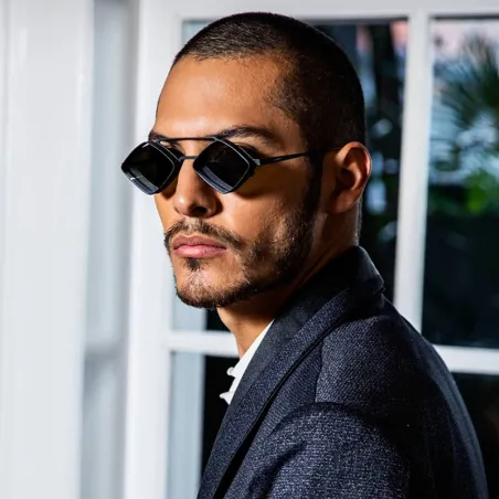 Geometrische Sonnenbrille – Steampunk-Stil – ausgehöhlter Metallrahmen – UV400 – Unisex