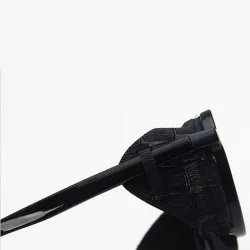 Sonnenbrille im Punk-Stil - mit Seitenabdeckung - UV400