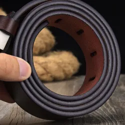 Gürtel aus echtem Leder - Metallschnalle
