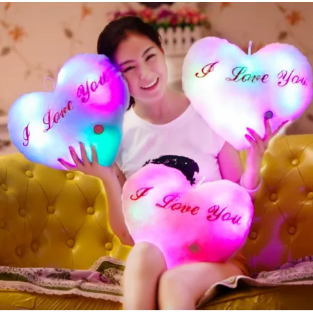 Herzförmiges Kissen z - ICH LIEBE DICH - LED-Leuchten