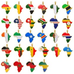 Halskette mit Anhänger aus afrikanischen Ländern - Gold - 45 cm