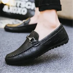 Modische flache Herrenschuhe - Slipper zum Hineinschlüpfen - echtes Leder