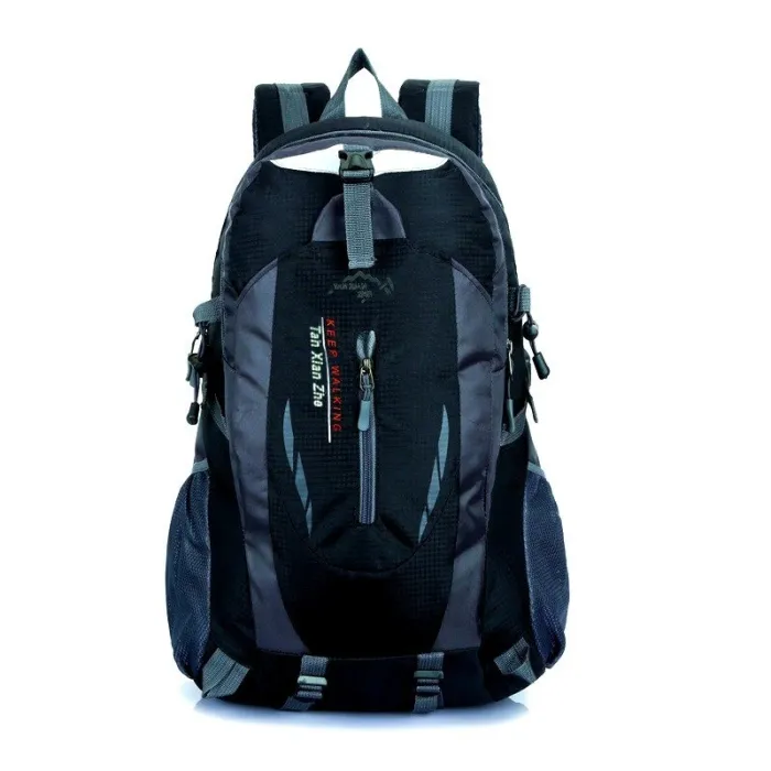 Wasserdichter Sportrucksack - großes Fassungsvermögen - 40 L