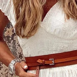 Elegantes Maxikleid - ausgehöhlte Stickereispitze - kurze Ärmel