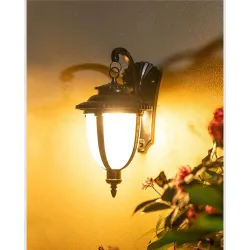 Retro-Außenwandleuchte - wasserdicht