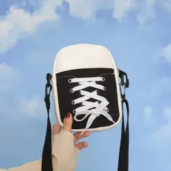 Kleine Umhängetasche aus Segeltuch - Schuhform