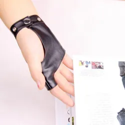 Fingerless leather glove - with rivets / chains - punk style - unisexGloves